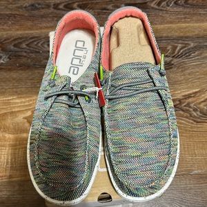 New with tags Women’s Hey Dude Wendy Sox Peacock Pink Size 11